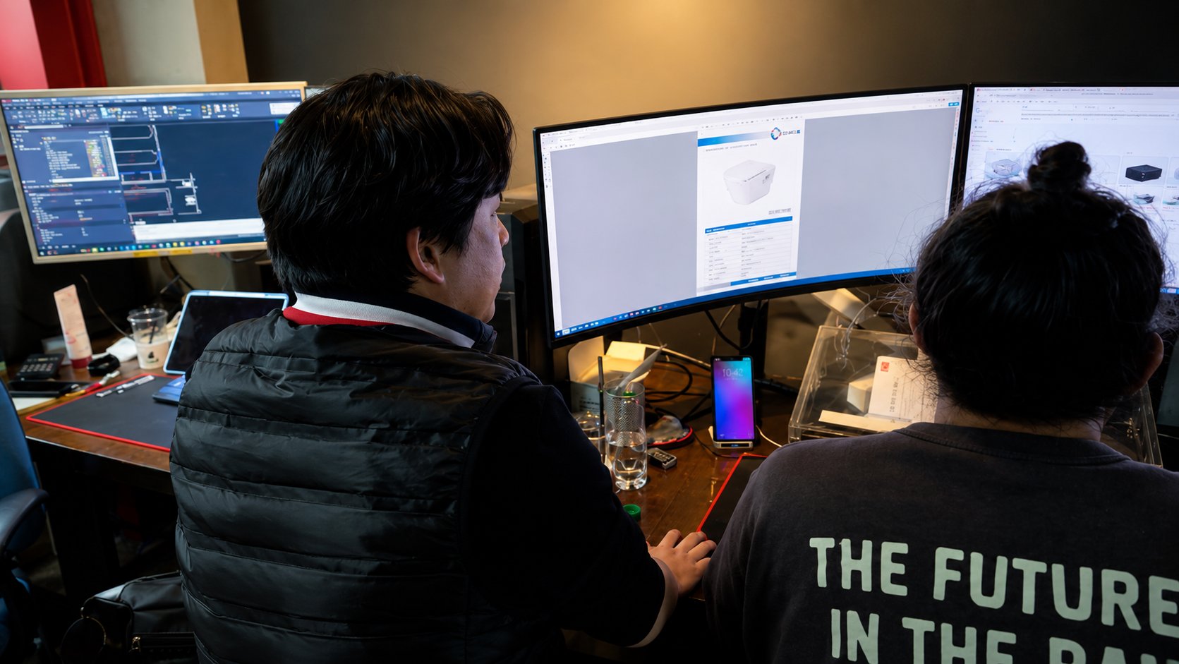 S-ONE engineering team — collaborative CAD & modelling review