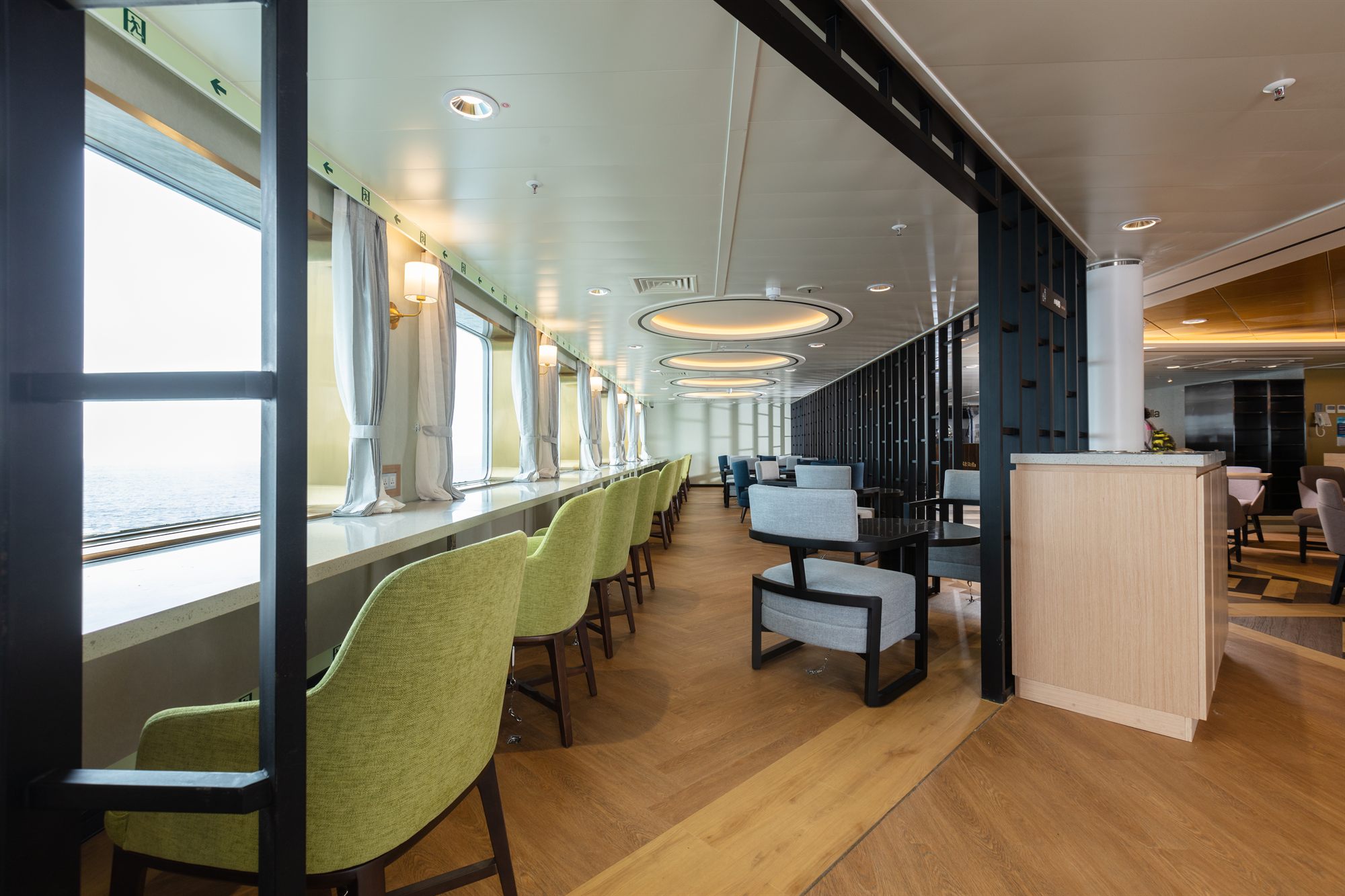 GOLD STELLA Passenger Lounge